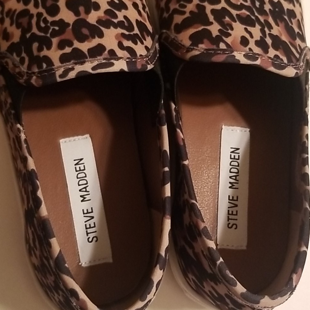 Steve Madden Leopard Print Slip On Sneakers - Picture 3 of 5